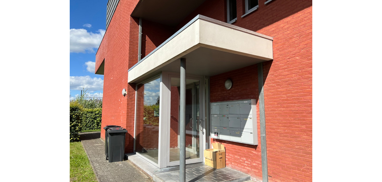 APPARTEMENT BIEN SITUÉE, 1 CHAMBRE - TERRASSE. IDÉAL DÉMARREUR OU INVESTISSEMENT .