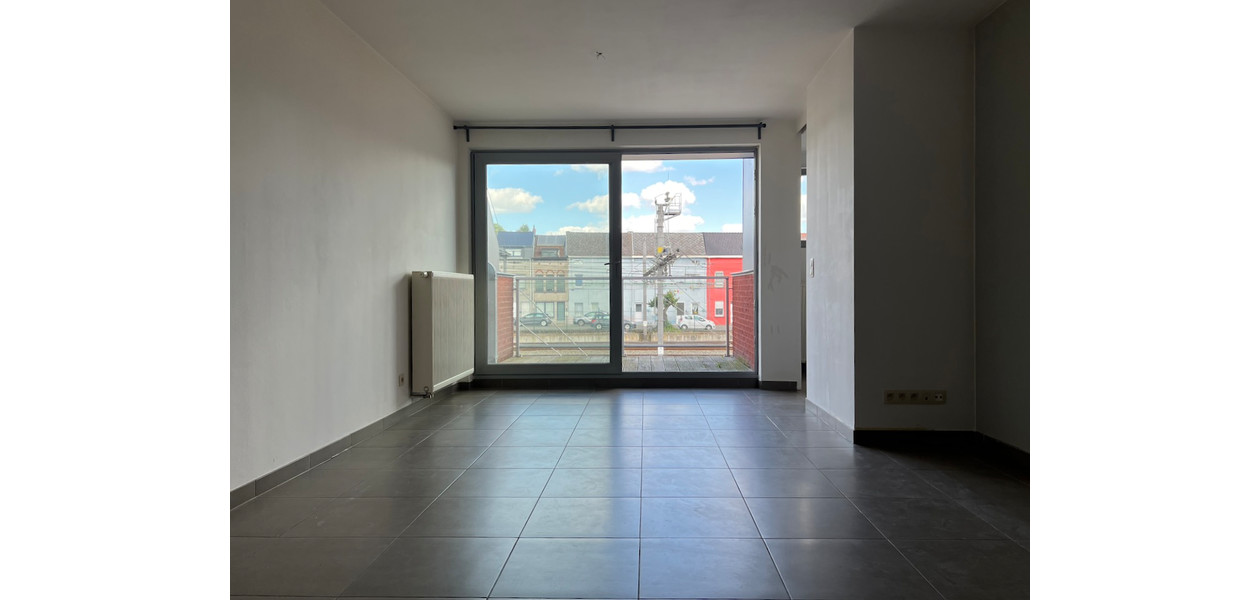 APPARTEMENT BIEN SITUÉE, 1 CHAMBRE - TERRASSE. IDÉAL DÉMARREUR OU INVESTISSEMENT .