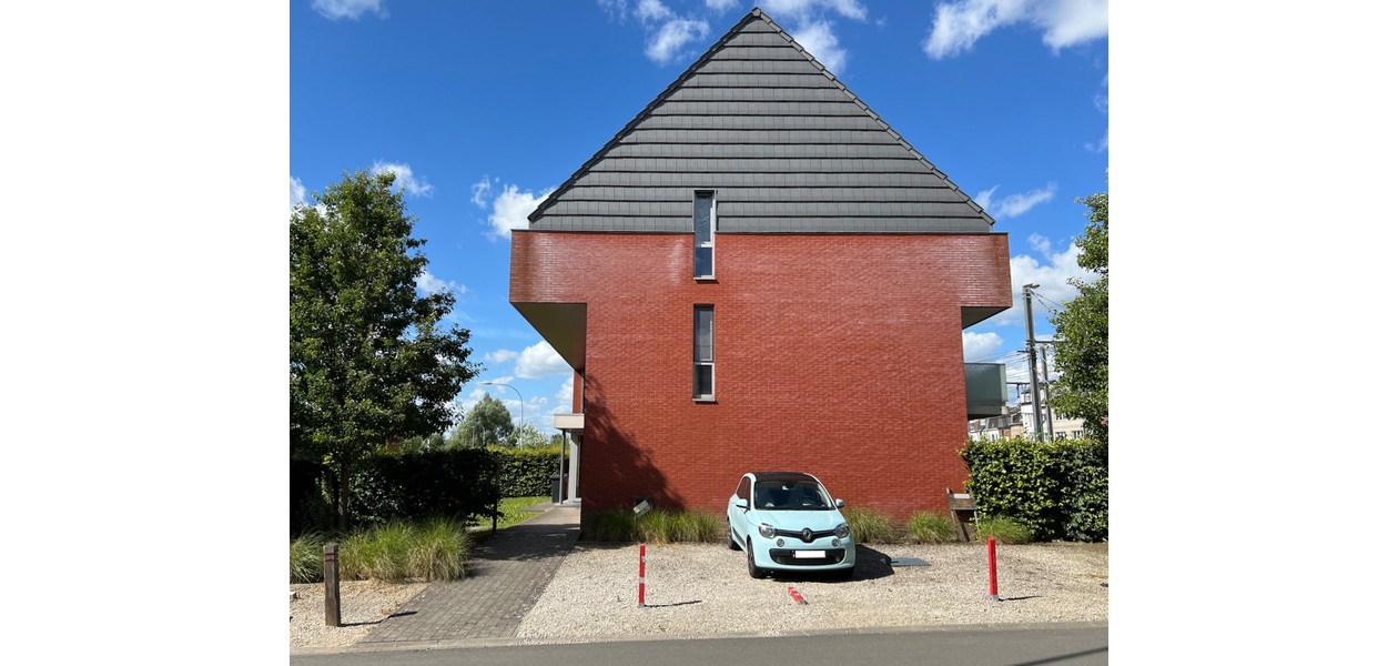 APPARTEMENT BIEN SITUÉE, 1 CHAMBRE - TERRASSE. IDÉAL DÉMARREUR OU INVESTISSEMENT .