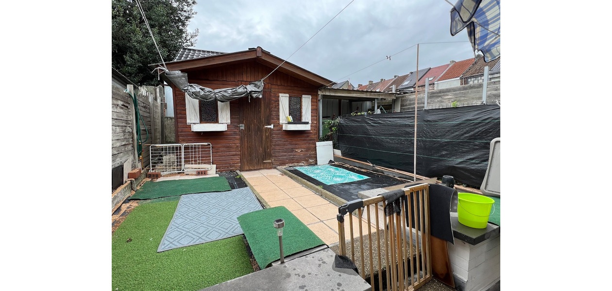 SUPER GEZELLIGE WONING IN HET VOLLE CENTRUM MET TUINTJE