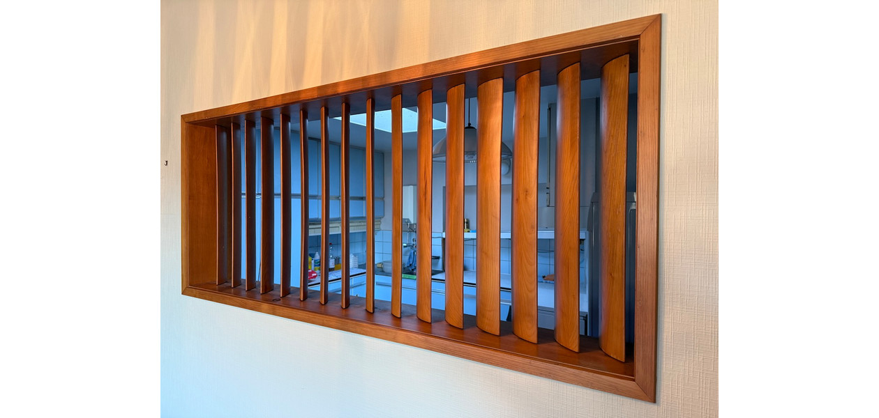 HEEL RUIME GEZINSWONING  IN VOLLE CENTRUM. TUIN & GARAGE