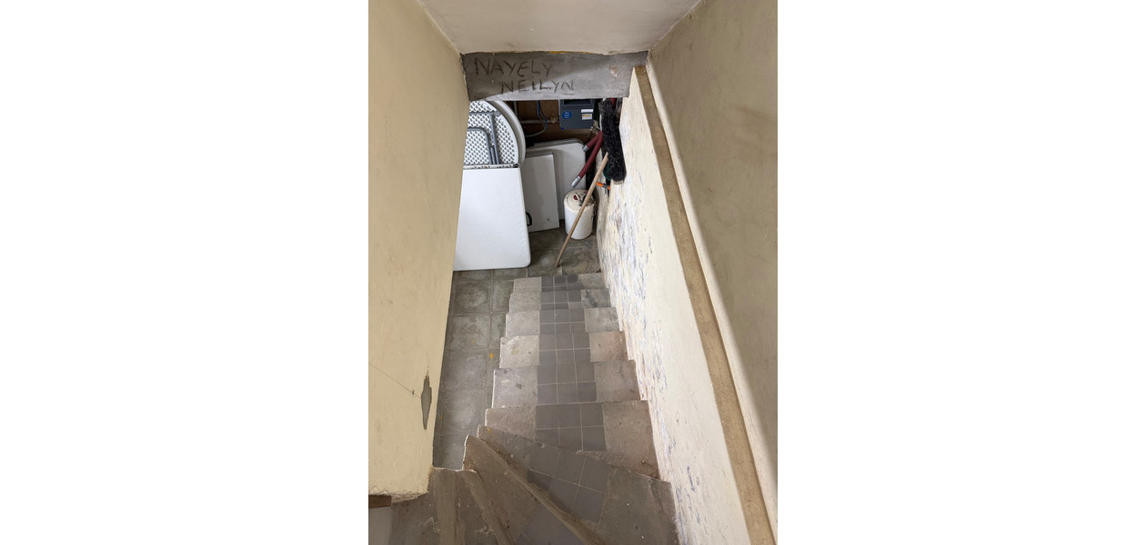 HALF OPEN BEBOUWING OP 530 M2 - 3 SLPKMRS - TUIN - GARAGE