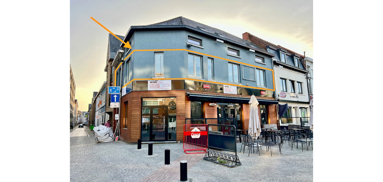 MODERN APPARTEMENT IN VOLLE CENTRUM - MET 2 SLPKMRS