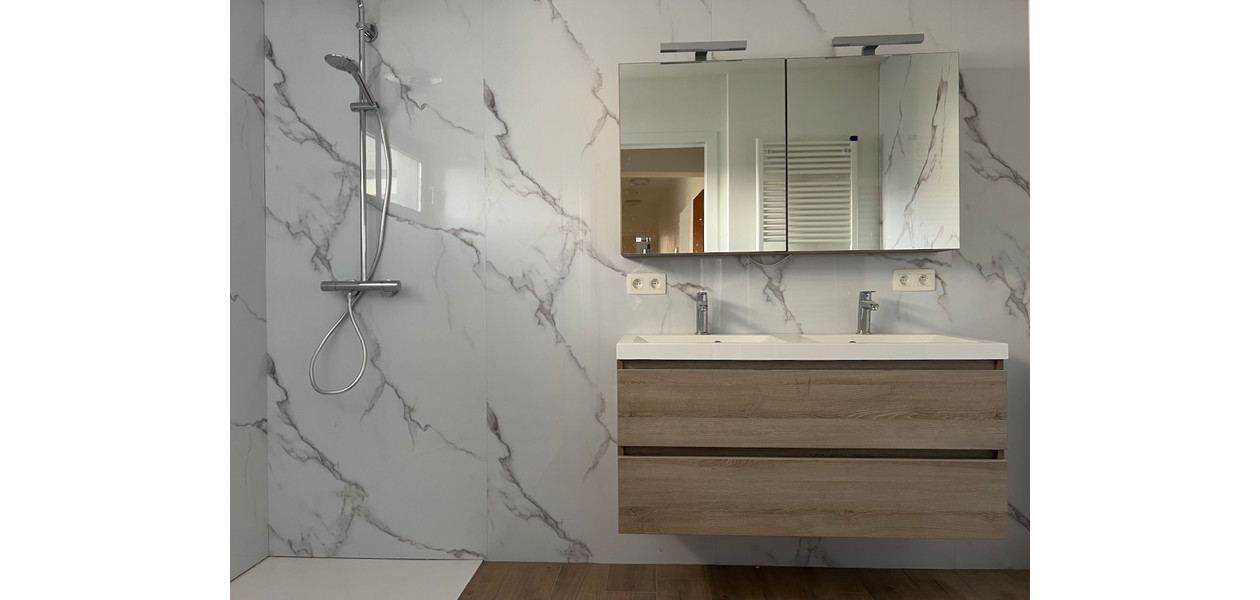 MODERN APPARTEMENT IN VOLLE CENTRUM - MET 2 SLPKMRS