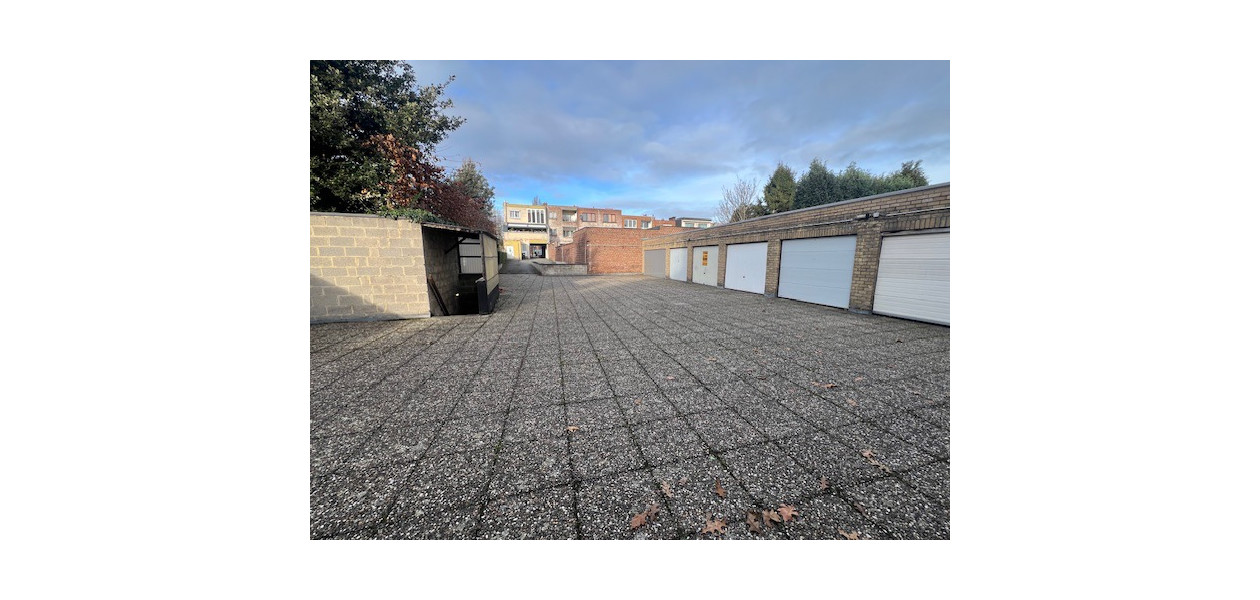GARAGEBOX NABIJ VOLLE CENTRUM AALST - PARKLAAN