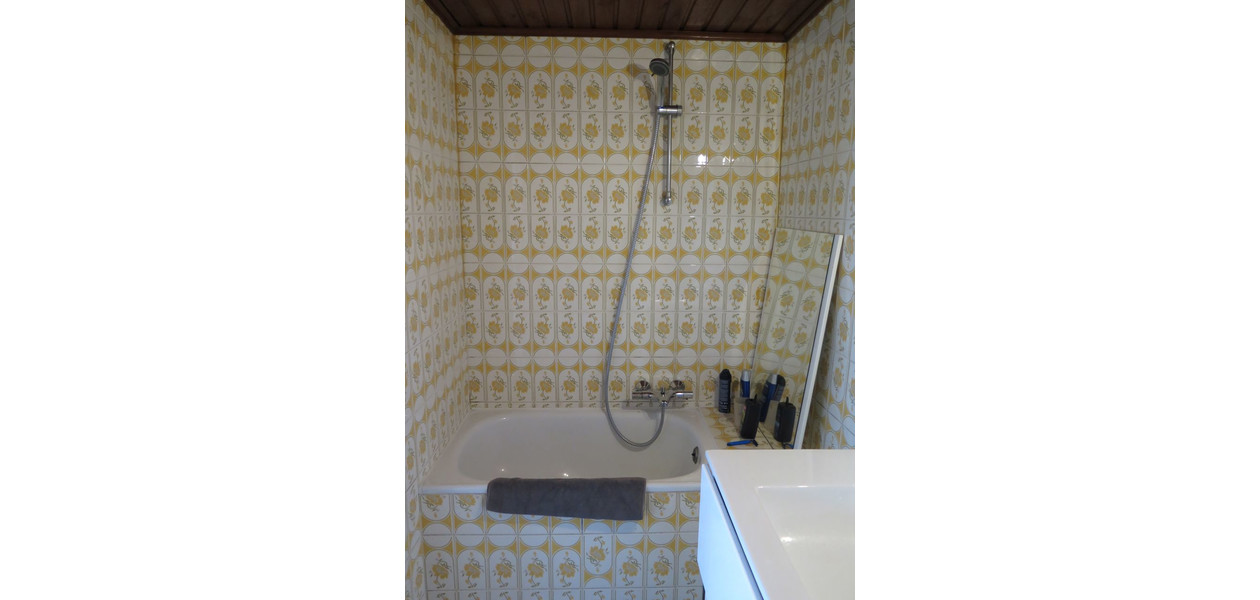 GEZELLIG APPARTEMENT, GROTE LEEFRUIMTE, VEEL LICHTINVAL