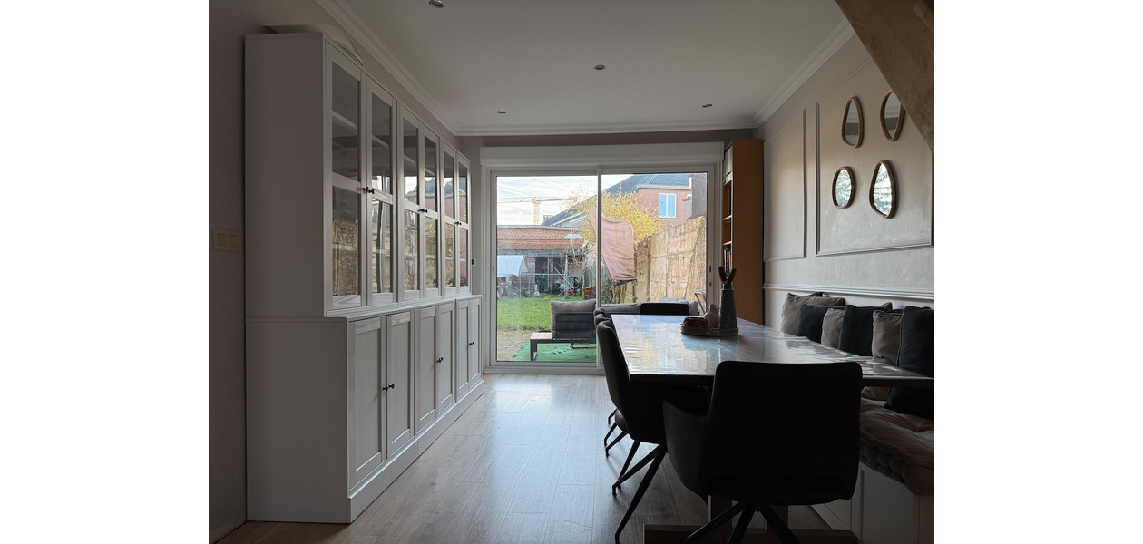 SUPER GEZELLIGE GERENOVEERDE WONING MET TUIN - INSTAPKLAAR