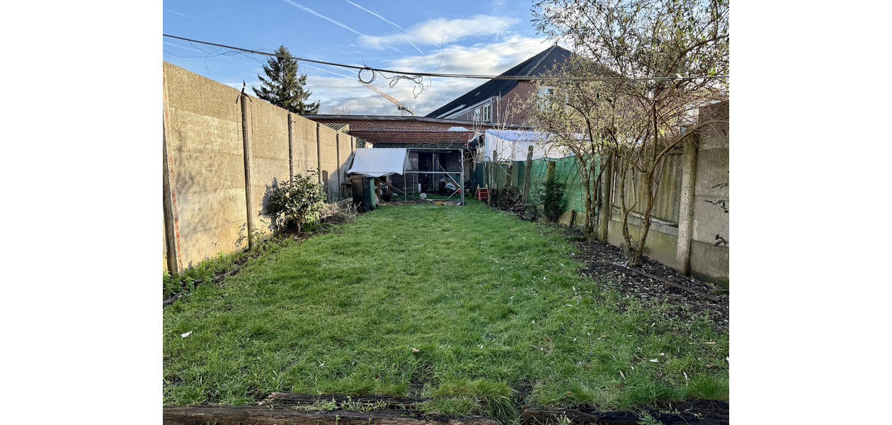 SUPER GEZELLIGE GERENOVEERDE WONING MET TUIN - INSTAPKLAAR