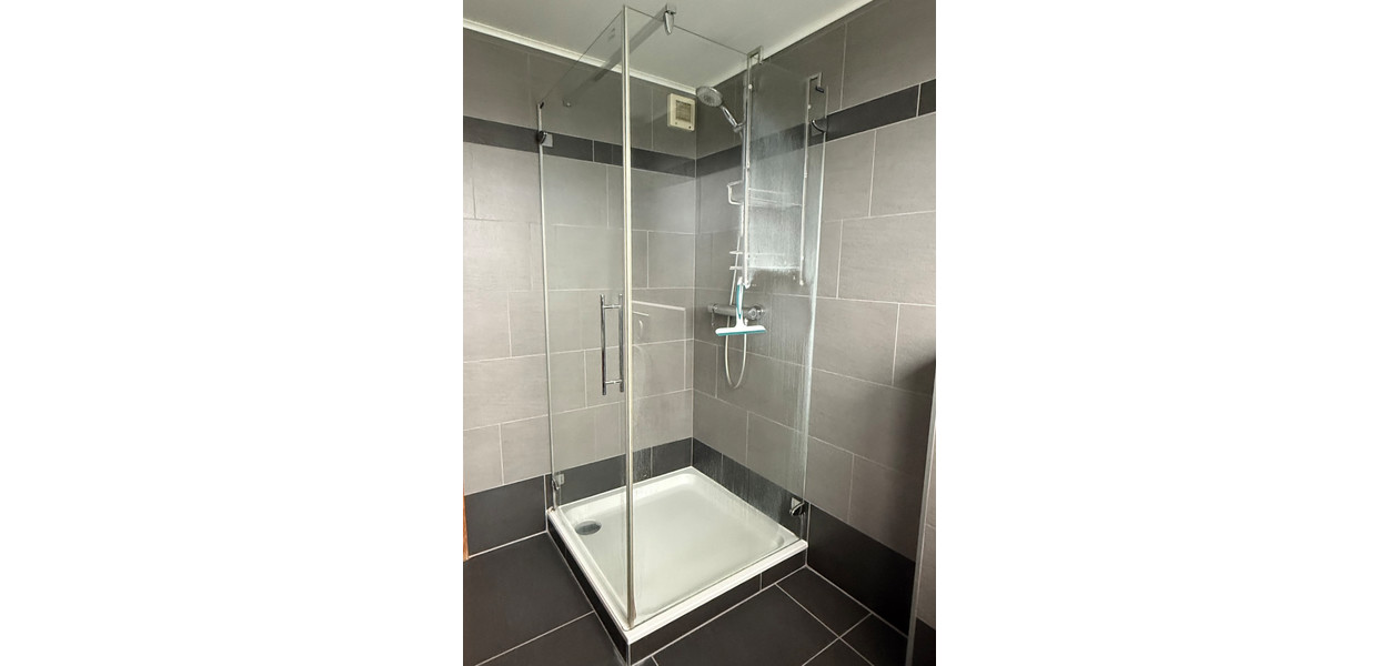 INSTAPKLARE BEL-ETAGE MET 3 SLPKMRS - TUIN & GARAGE