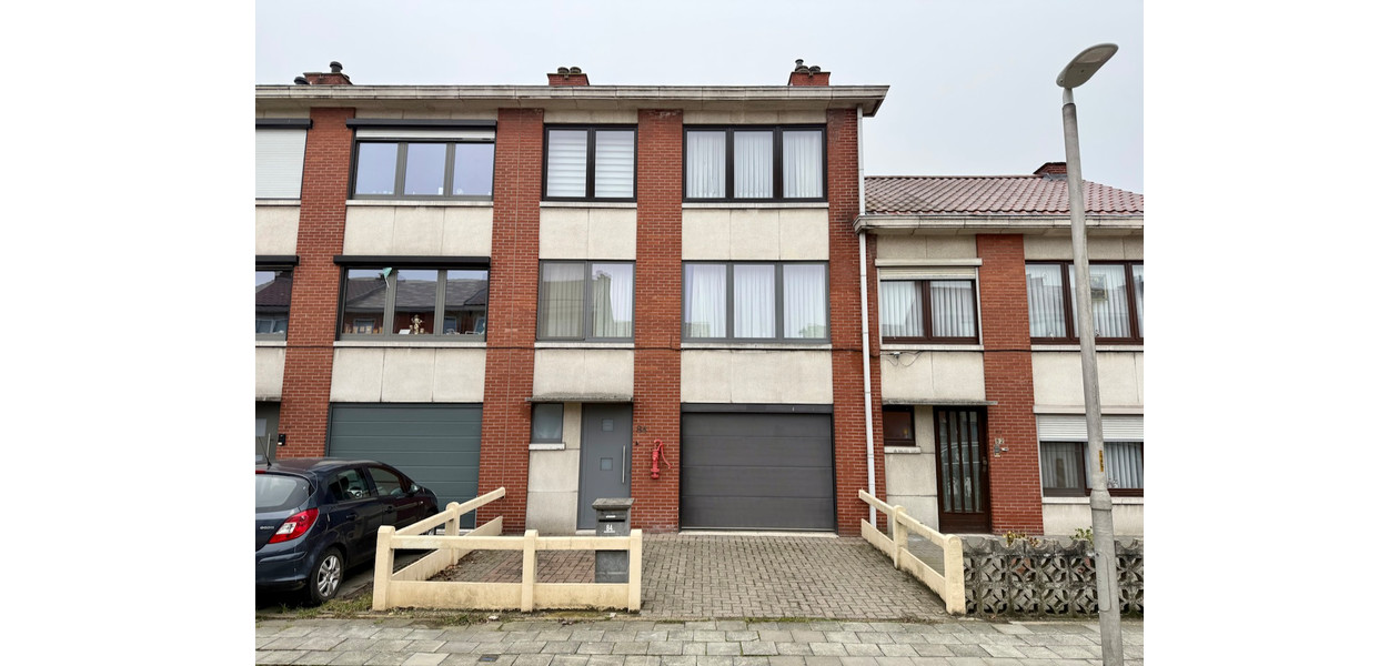 INSTAPKLARE BEL-ETAGE MET 3 SLPKMRS - TUIN & GARAGE