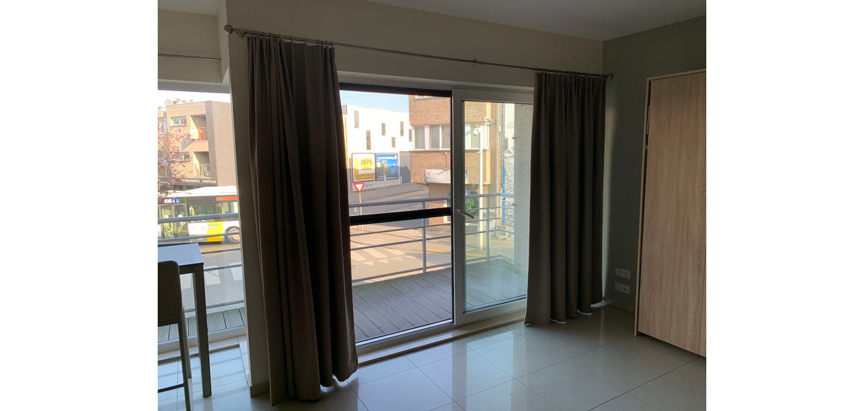 GEZELLIGE FLAT IN CENTRUM AALST - NABIJ STATION & WINKELS