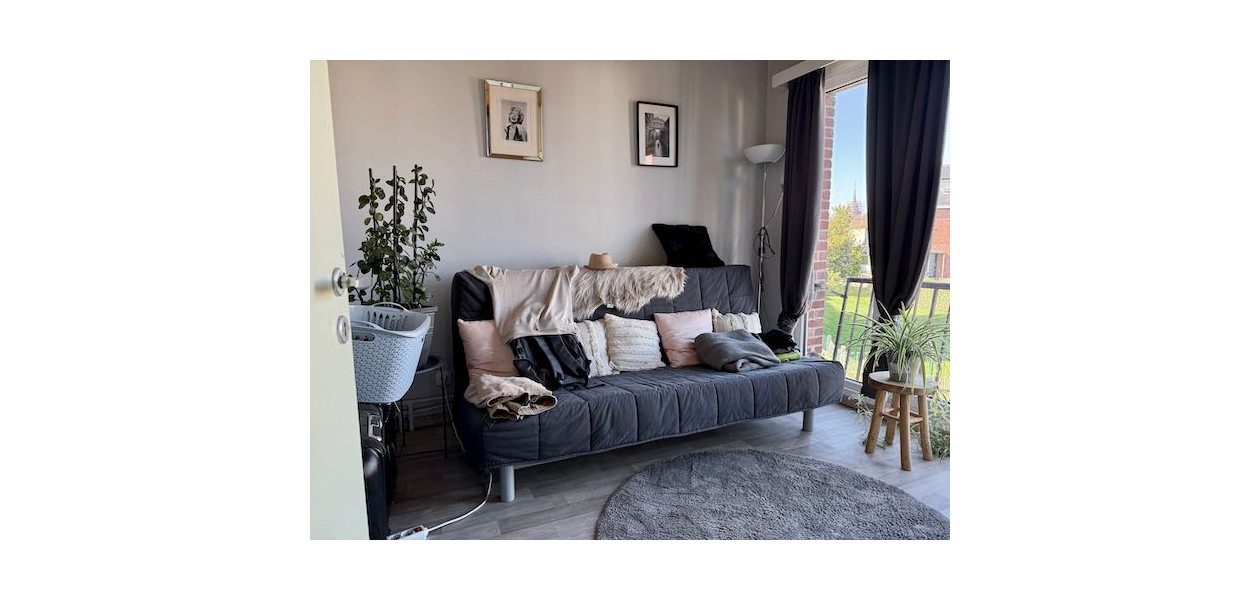 TROIS-FACADE SITUÉE AU CALME - 3 CHAMBRES - GARAGE - JARDIN