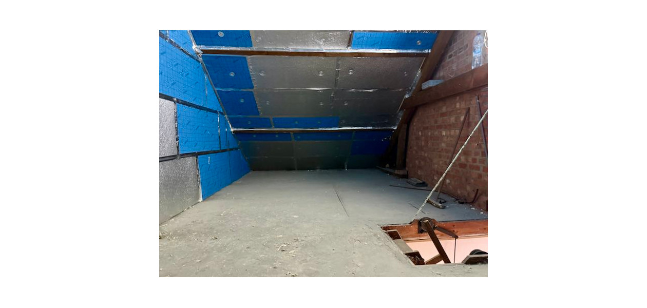 TROIS-FACADE SITUÉE AU CALME - 3 CHAMBRES - GARAGE - JARDIN