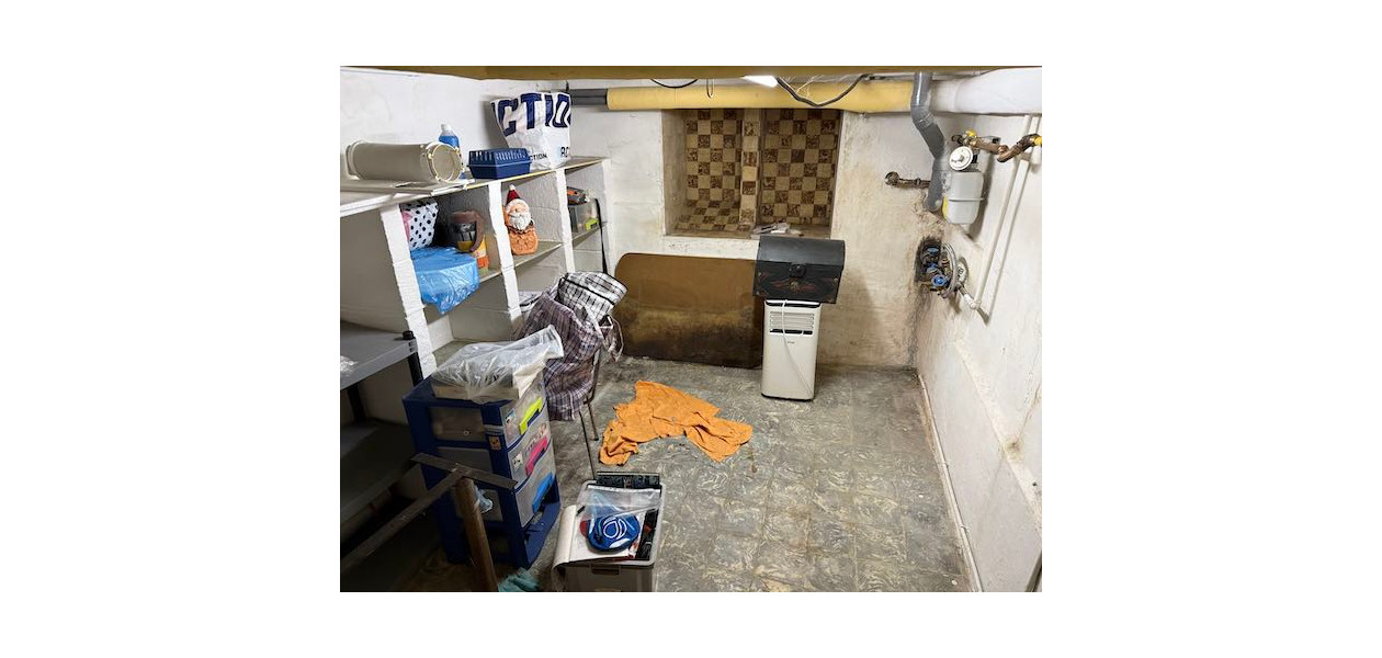 TROIS-FACADE SITUÉE AU CALME - 3 CHAMBRES - GARAGE - JARDIN