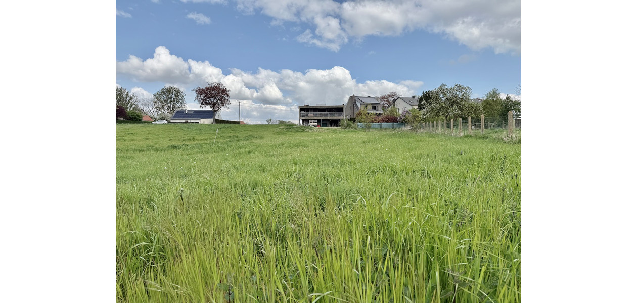 MODERNE VILLA, GEMODERNISEERD, 4 SLAAPKAMERS, ATELIER, IMMENSE TUIN