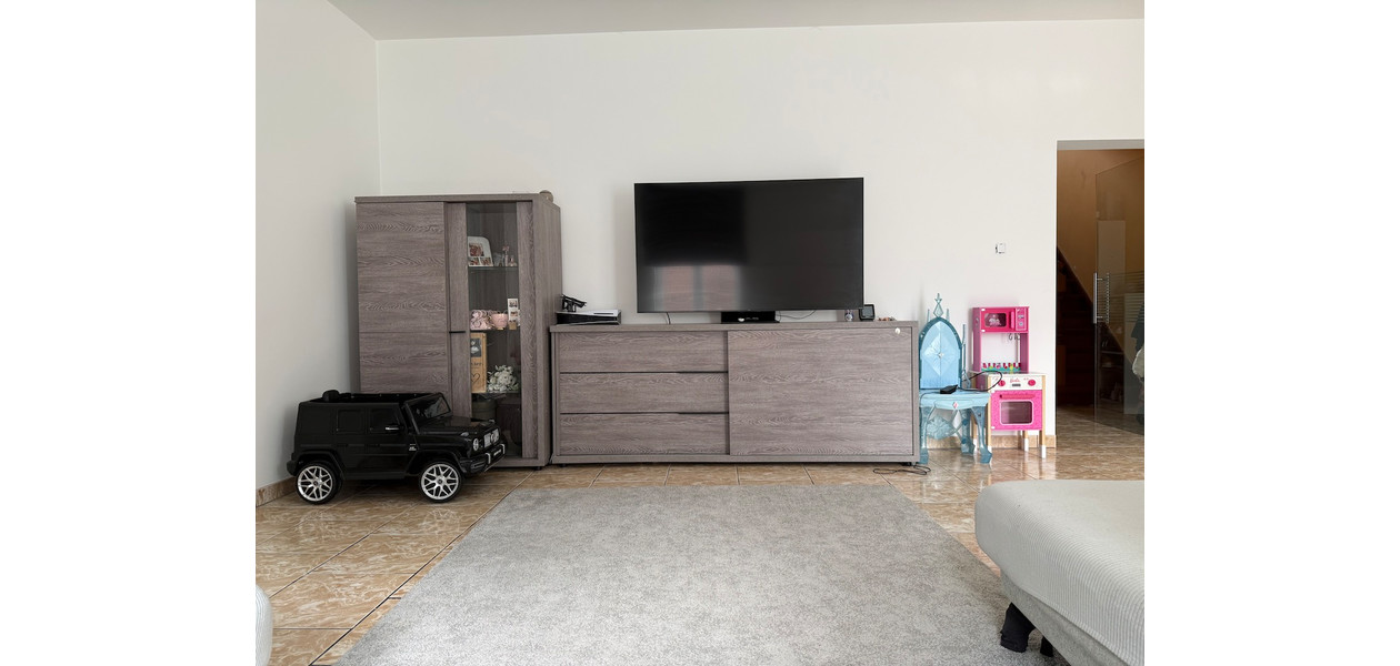 IMMENSE FAMILIEWONING - 5 SLPKMRS - TUIN - GARAGE
