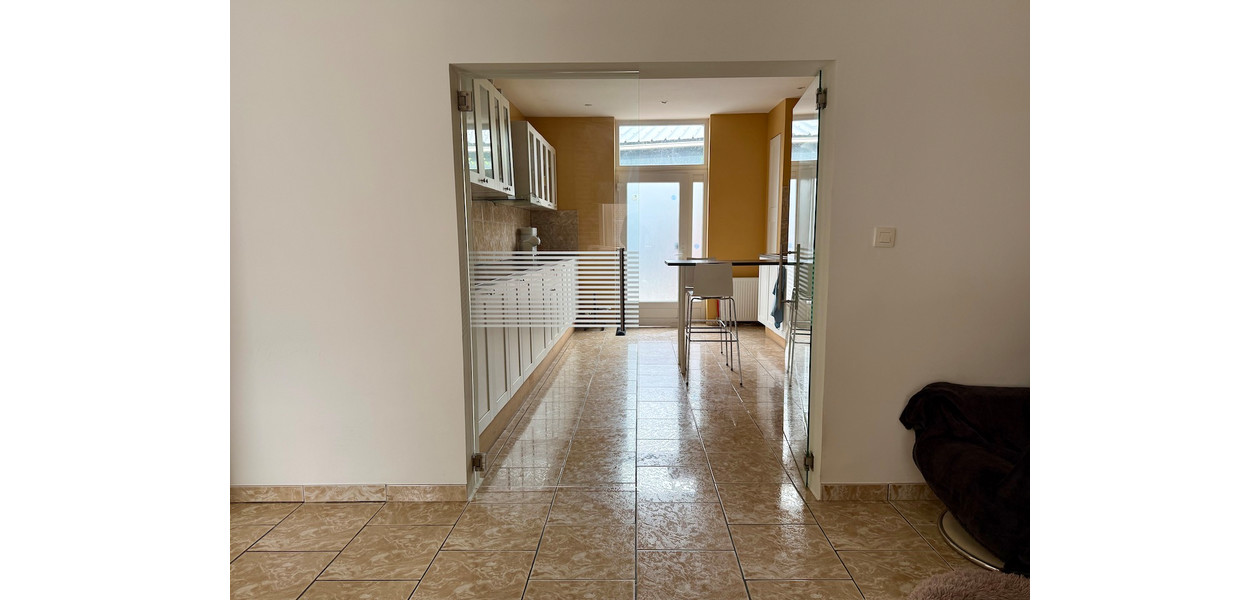 IMMENSE FAMILIEWONING - 5 SLPKMRS - TUIN - GARAGE