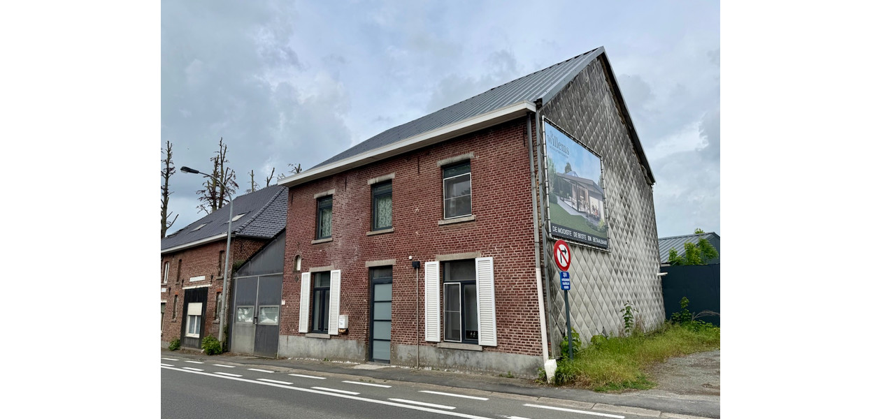 IMMENSE FAMILIEWONING - 5 SLPKMRS - TUIN - GARAGE