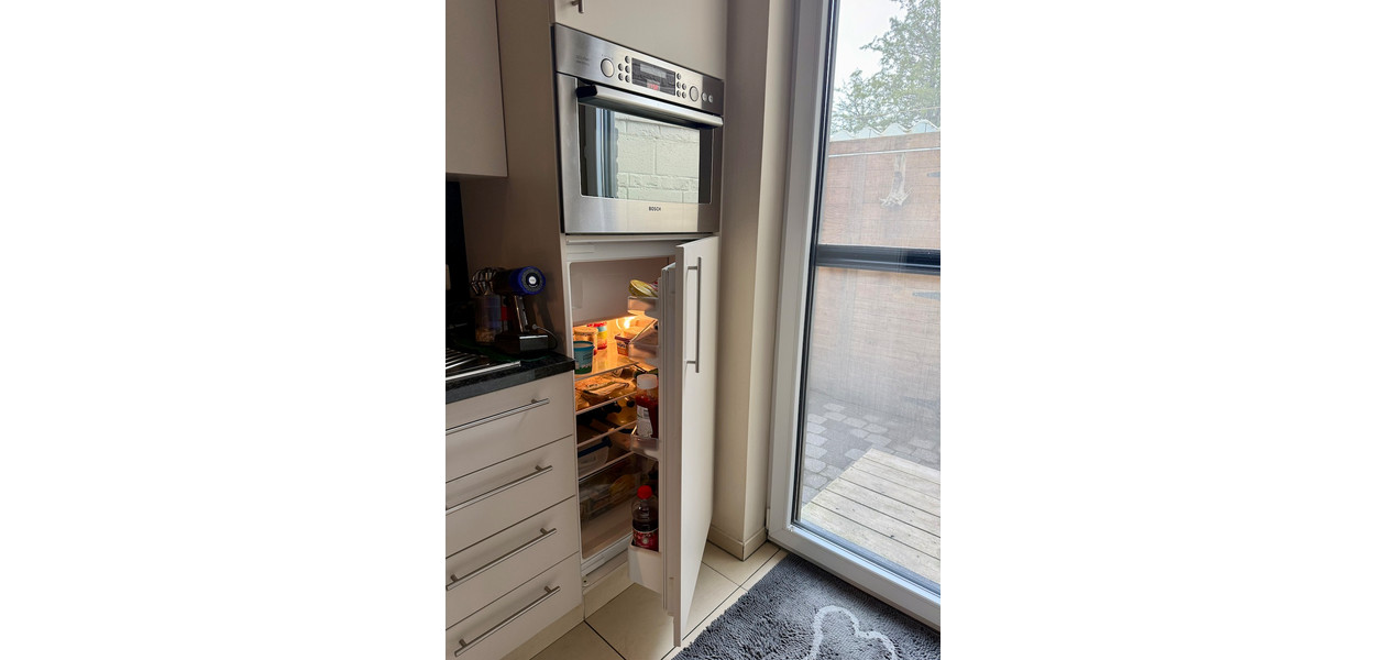 RUIM GELIJKVLOERS APPARTEMENT MET 2 SLPKMRS EN ZONNETERRAS