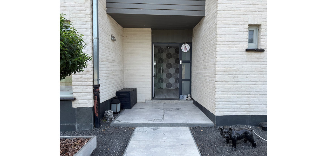 STIJLVOLLE HOB, UITERST RUSTIG GELEGEN, 3 SLPKMRS, GAR & TUIN