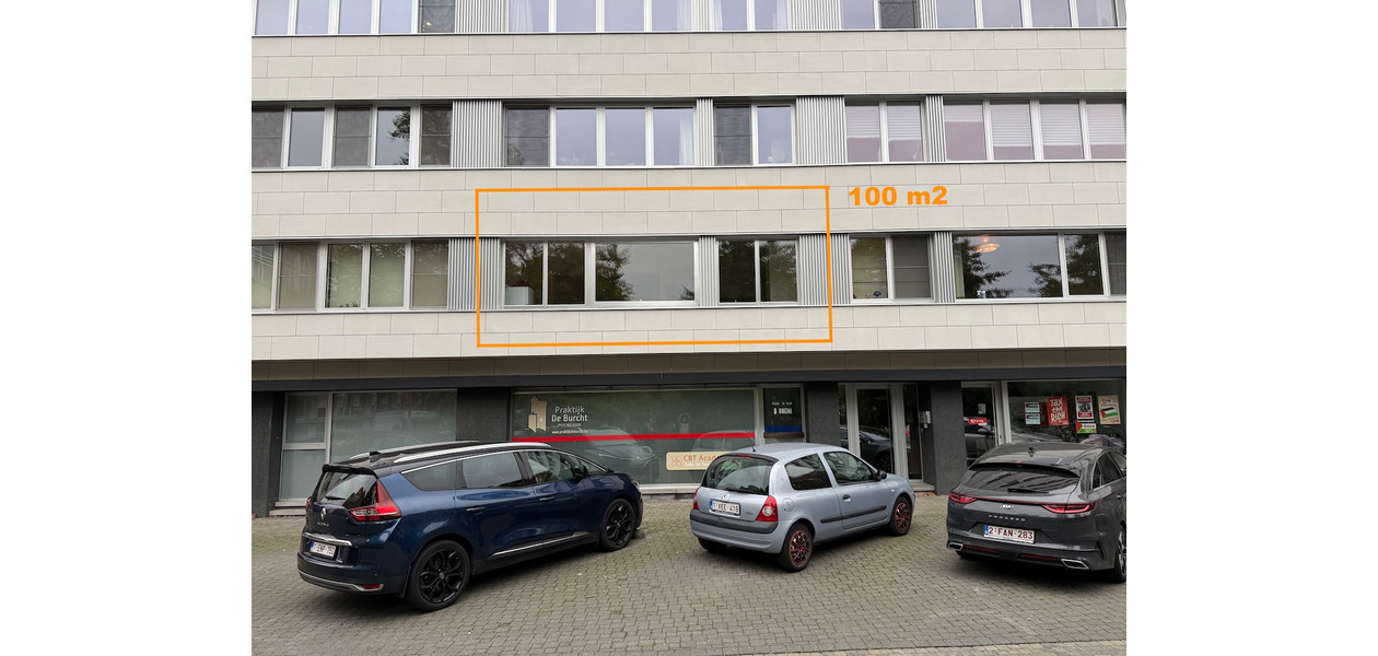 UNIEK GELEGEN RUIM APP MET 2 SLAAPKAMERS EN TERRAS