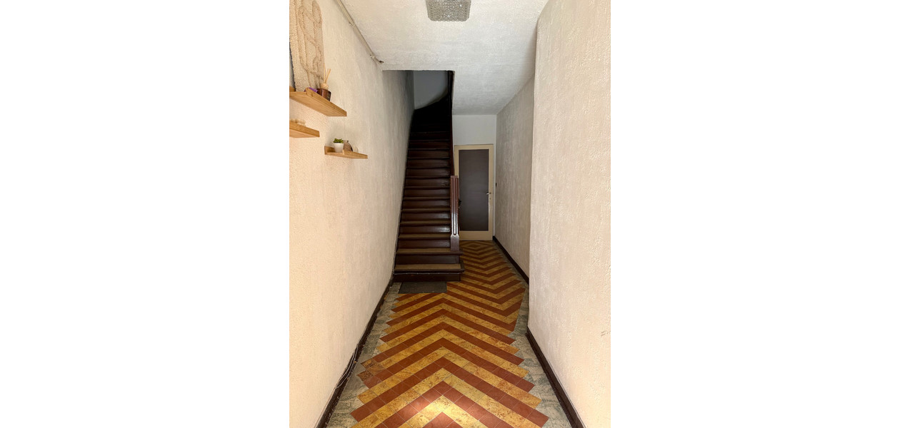 SUPER GEZELLIG APPARTEMENT, GERENOVEERD, TWEE SLAAPKAMERS