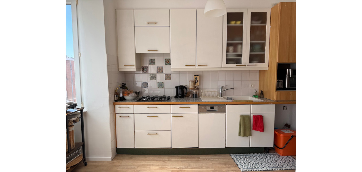 SUPER GEZELLIG APPARTEMENT, GERENOVEERD, TWEE SLAAPKAMERS