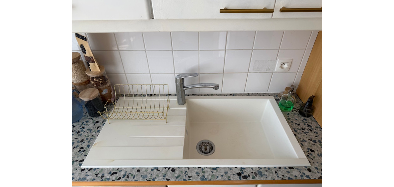 SUPER GEZELLIG APPARTEMENT, GERENOVEERD, TWEE SLAAPKAMERS