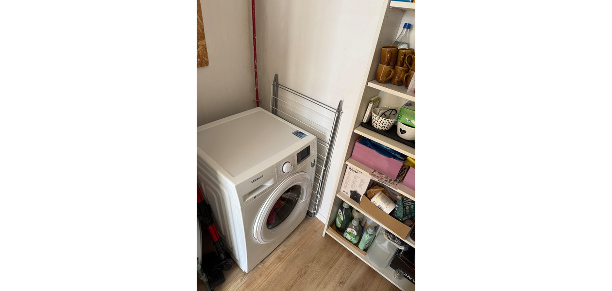 SUPER GEZELLIG APPARTEMENT, GERENOVEERD, TWEE SLAAPKAMERS