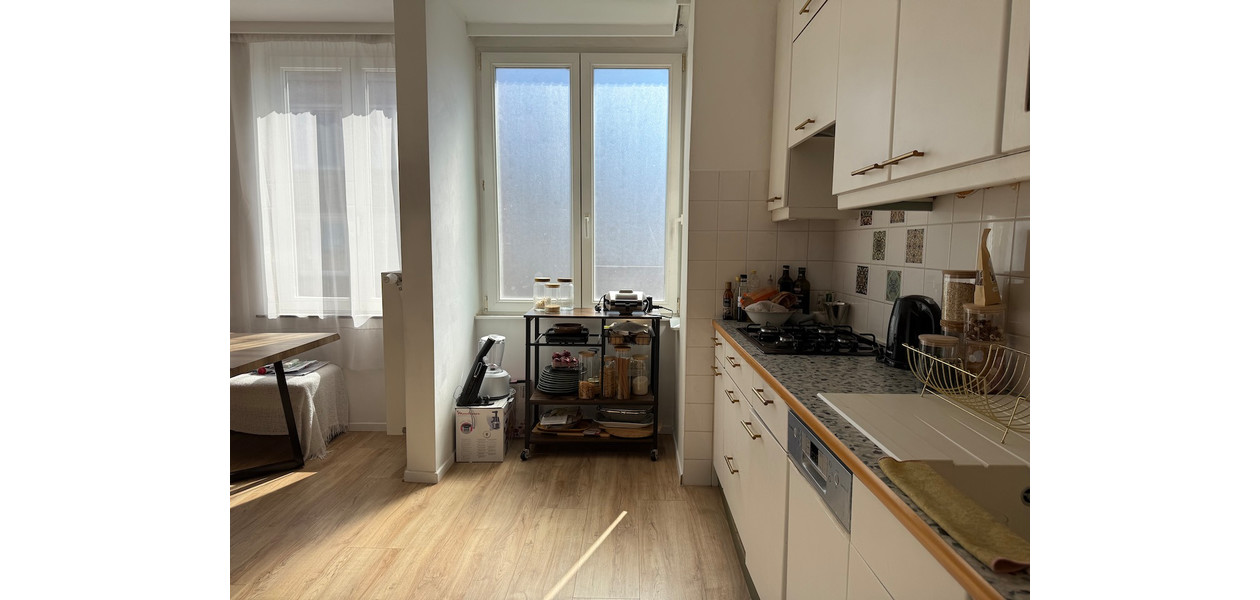 SUPER GEZELLIG APPARTEMENT, GERENOVEERD, TWEE SLAAPKAMERS