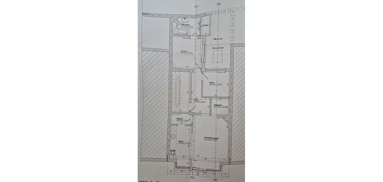 SUPER GEZELLIG APPARTEMENT, GERENOVEERD, TWEE SLAAPKAMERS